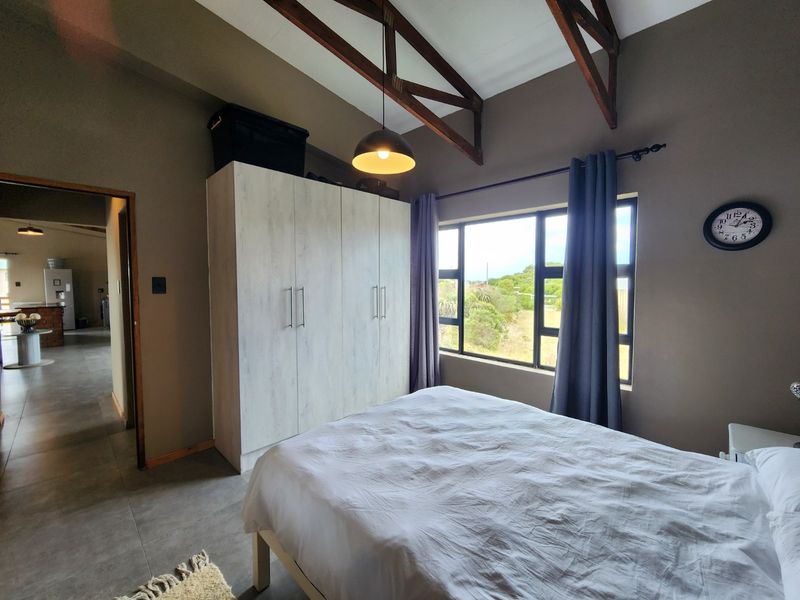 Modern Coastal Living with Scenic Views and Flexible Space - Photo 9