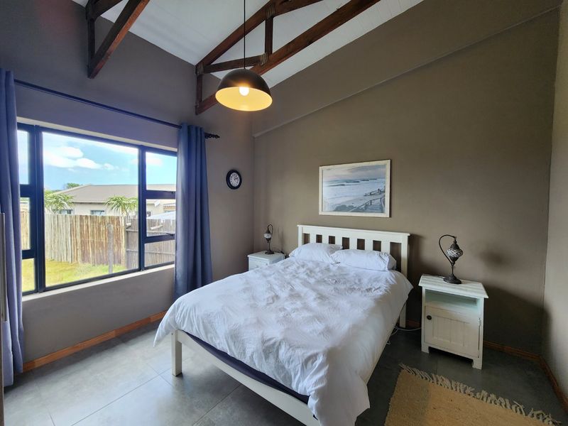 Modern Coastal Living with Scenic Views and Flexible Space - Photo 8