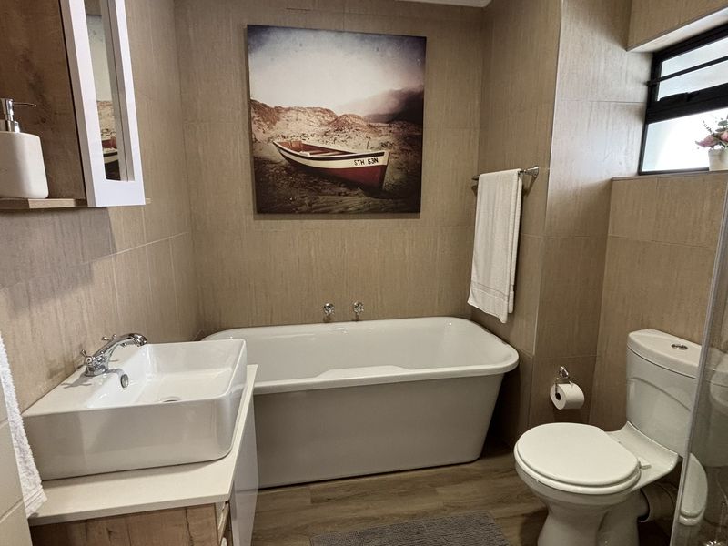 3 BEDROOM, 2 BATHROOM BRAND NEW HOME FOR SALE! - Photo 8