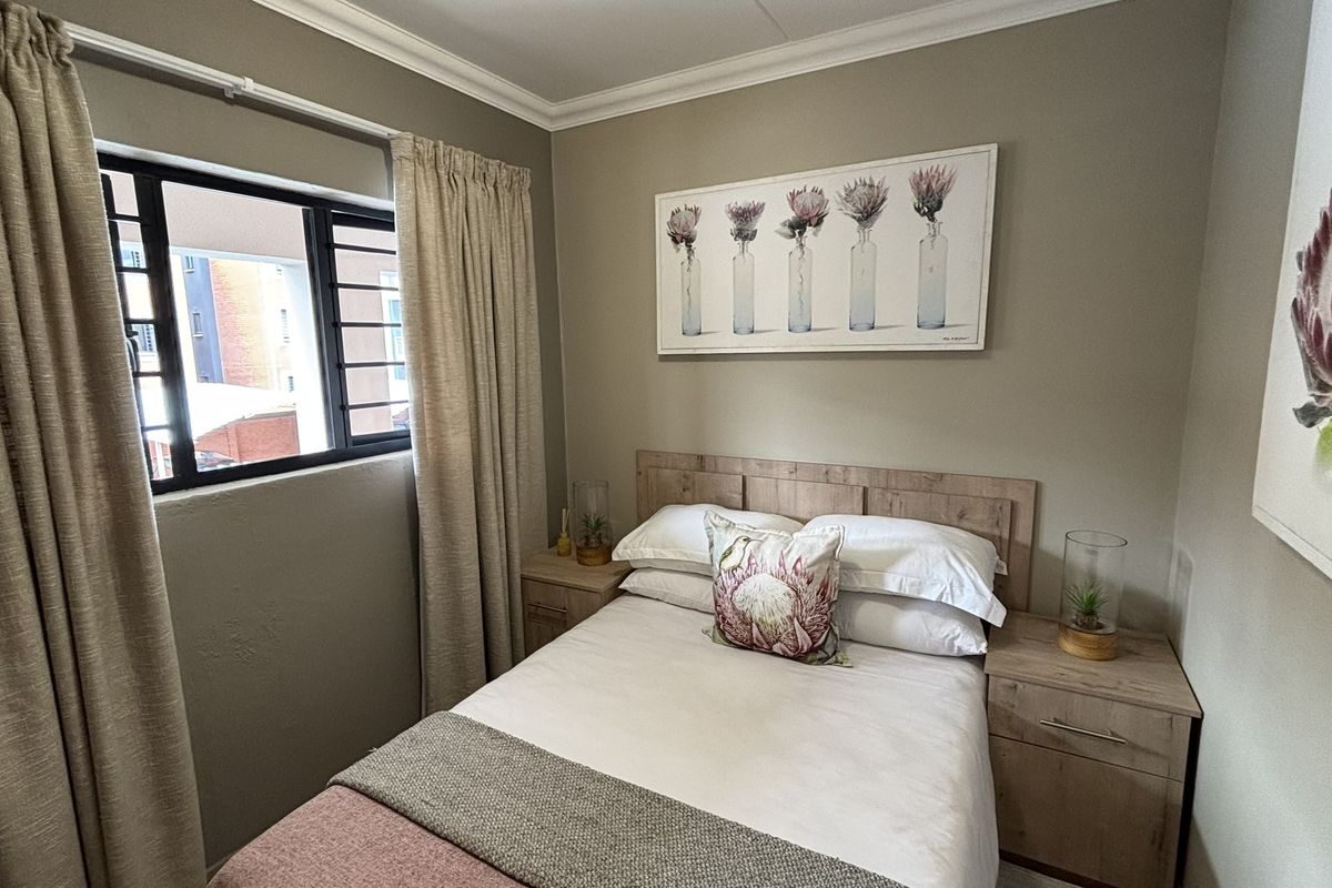 3 BEDROOM, 2 BATHROOM BRAND NEW HOME FOR SALE! - Photo 4