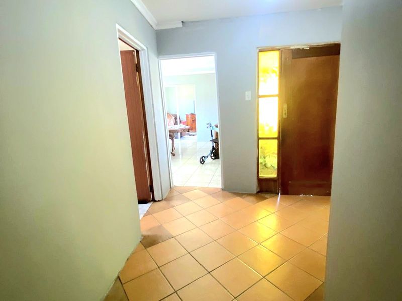 INVESTOR’S DREAM OR ULTIMATE LARGE FAMILY HOME – 8 BEDROOM PROPERTY IN BEDWORTHPARK! - Photo 10