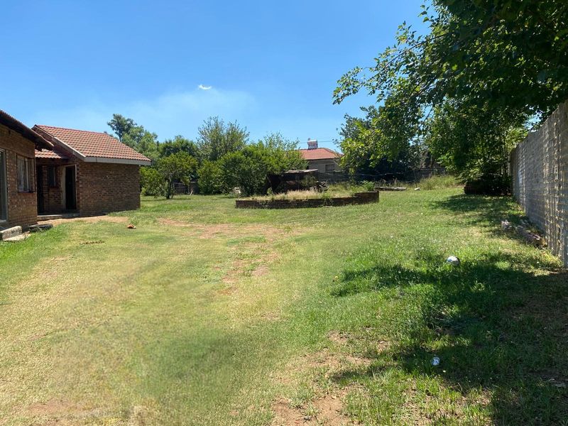 INVESTOR’S DREAM OR ULTIMATE LARGE FAMILY HOME – 8 BEDROOM PROPERTY IN BEDWORTHPARK! - Photo 7