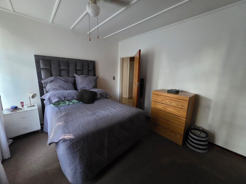 Beautiful Family Home for Sale in Sasolburg – Close to CBD! - Photo 4