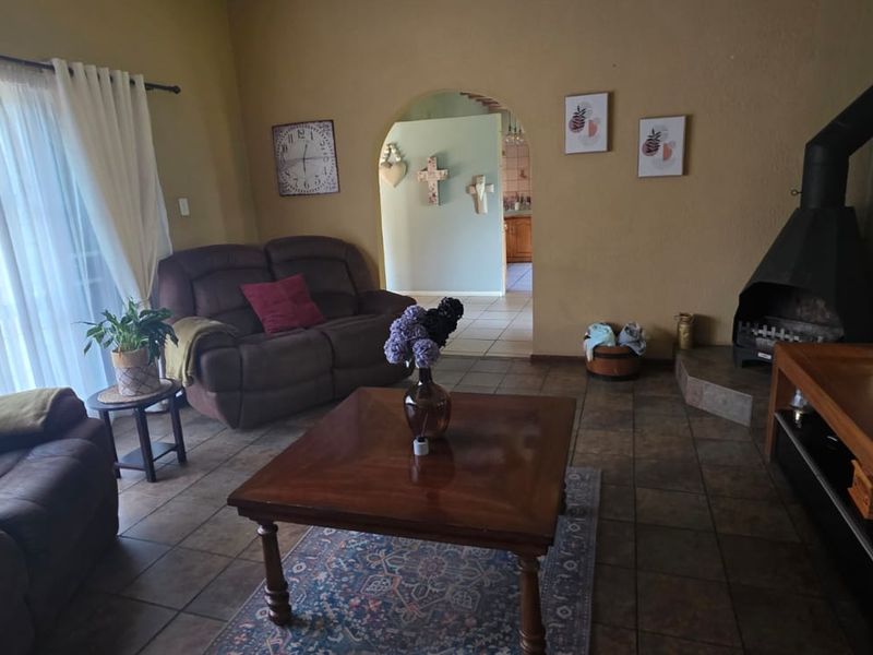 EXCEPTIONAL  INVESTMENT PROPERTY in SE 7!!! - Photo 3