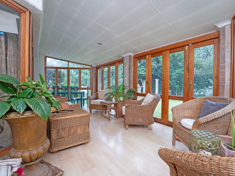 Spacious Multi-Level Family Home with Cottage Potential in Glenadrienne - Photo 9