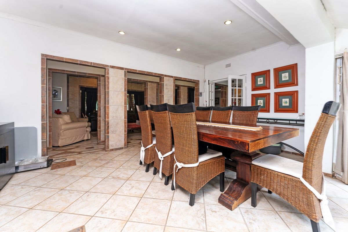 Spacious Multi-Level Family Home with Cottage Potential in Glenadrienne - Photo 4