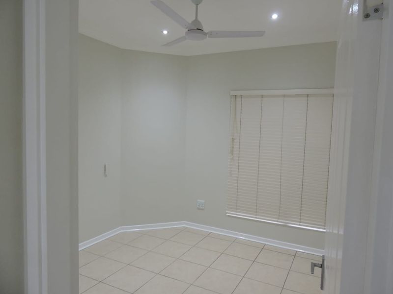 2 Bedroom Pet-Friendly Townhouse To Rent in Ballito - Photo 9