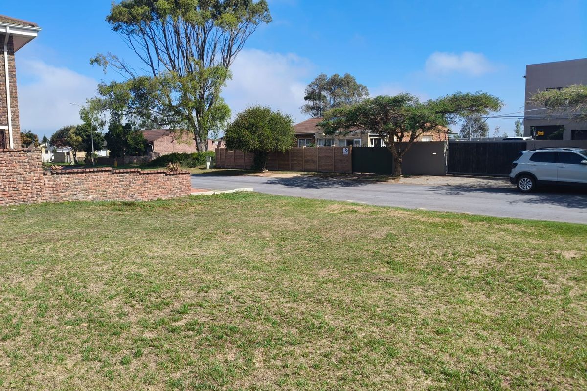 Prime 600m2 Level Stand in Upper Noorsekloof - Photo 3