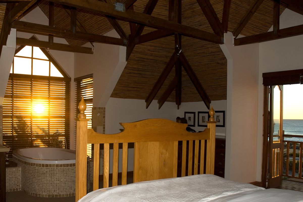 Pet-friendly Beach House & Apartment to Rent in the Garden Route - Photo 3