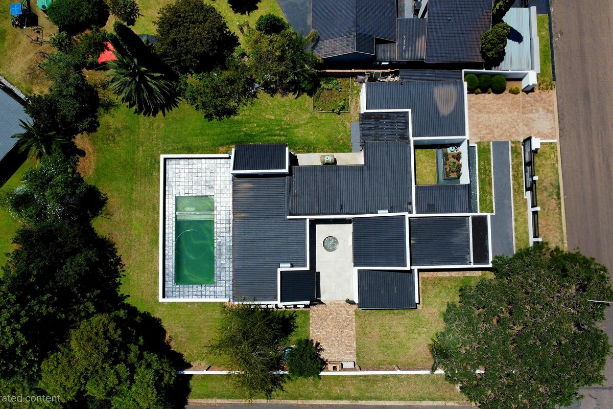 This One Has It All – Brand-New Luxury Living at Its Finest - Photo 5