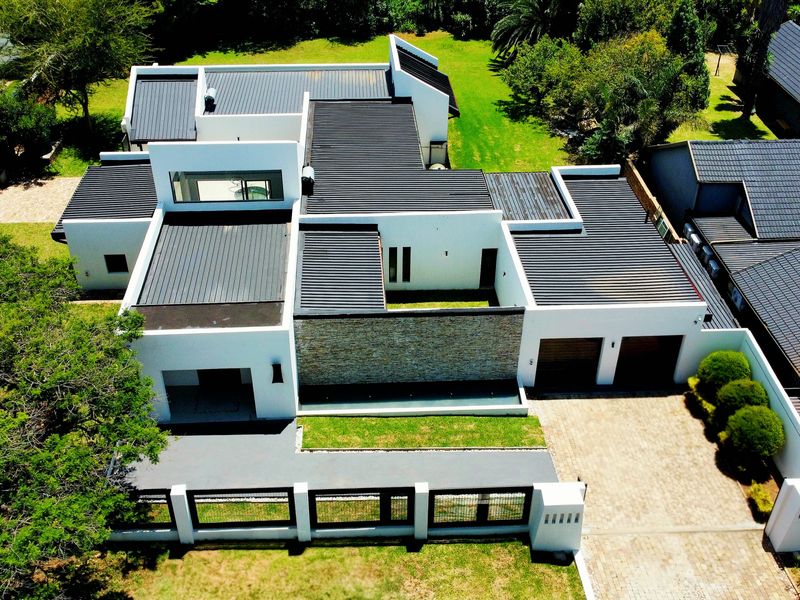 This One Has It All – Brand-New Luxury Living at Its Finest - Photo 2