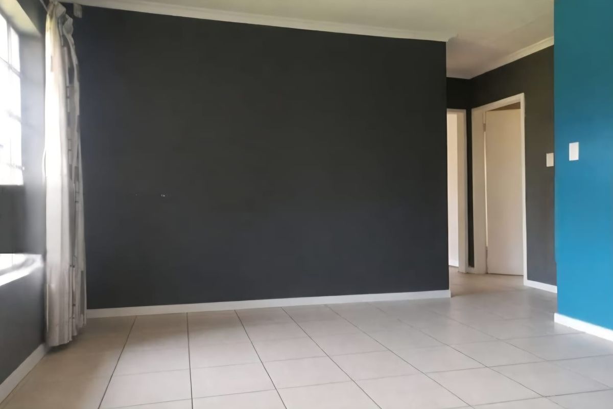 Enjoy Service Delivery in Riversdale Meyerton. 2 bedroom Townhouse. - Photo 3