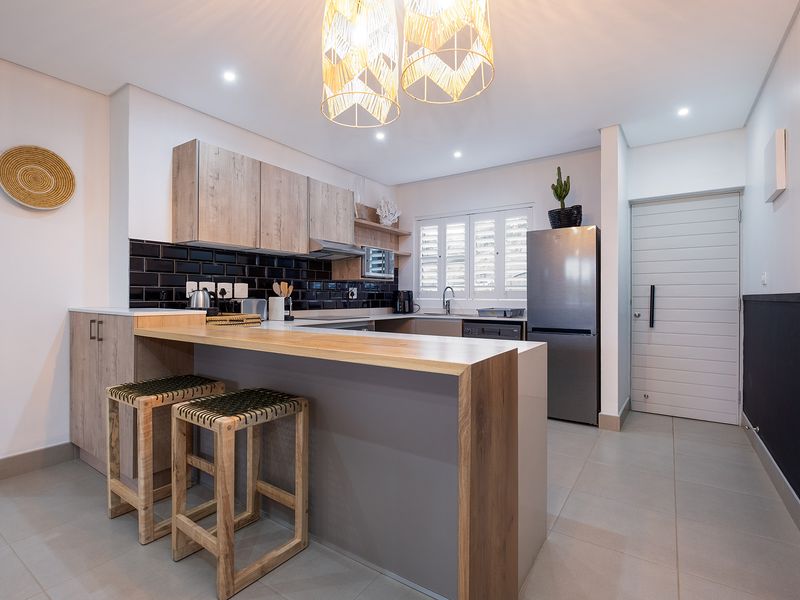 Fully Furnished 2-Bedroom, 2-Bathroom Home for Sale, Simbithi Verve, Ballito - Photo 6