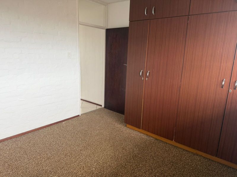 Apartment Rental Monthly In Gqeberha - Photo 10