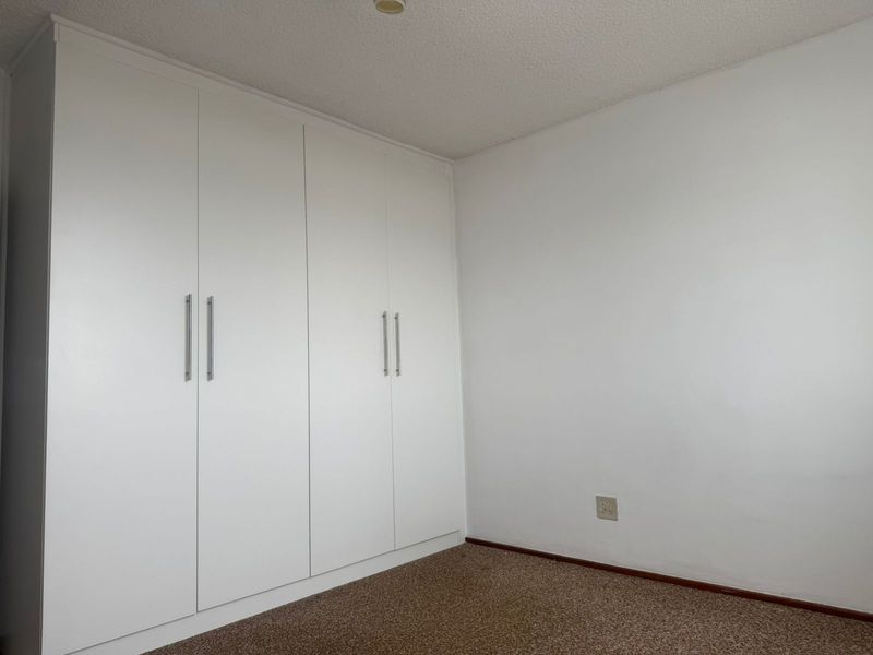 Apartment Rental Monthly In Gqeberha - Photo 8