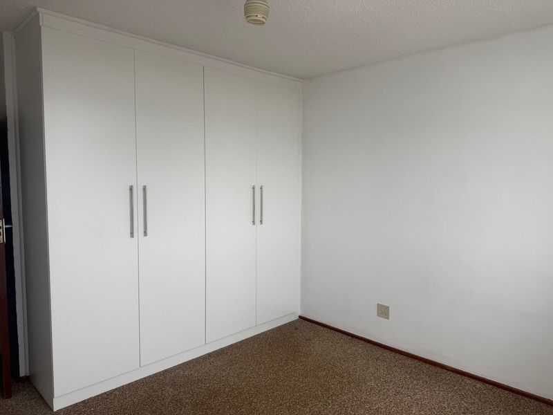 Apartment Rental Monthly In Gqeberha - Photo 7