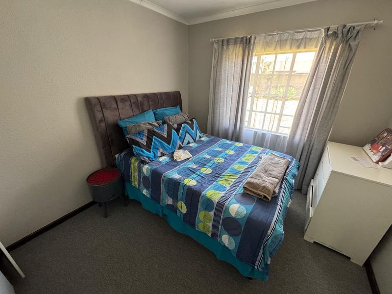 Well-Maintained 3-Bedroom Face Brick Home in Reyno Ridge - Photo 9