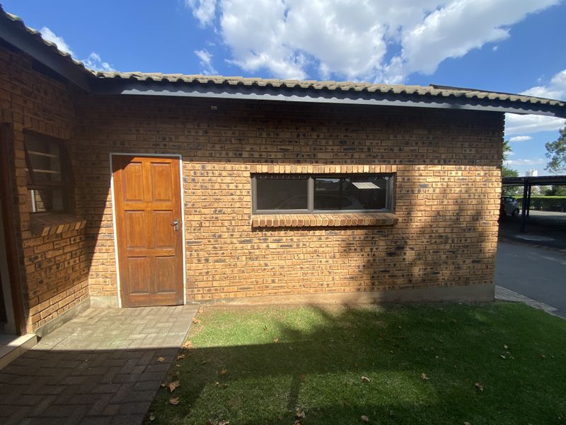 3 Bedroom Sectional Title Unit Green Reef Village - Photo 5