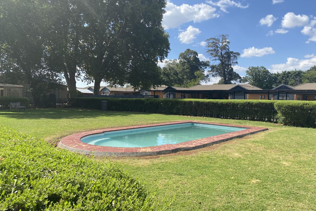 3 Bedroom Sectional Title Unit Green Reef Village - Photo 2