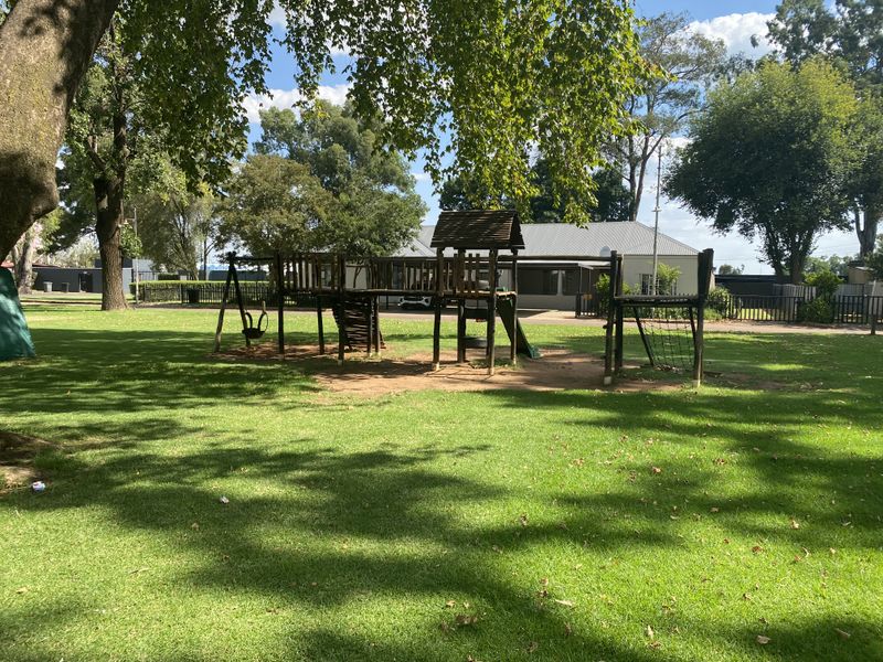 3 Bedroom Sectional Title Unit Green Reef Village - Photo 3