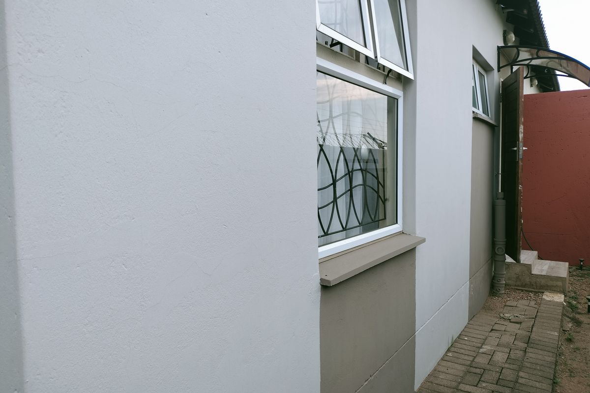 A lovely home - Photo 3