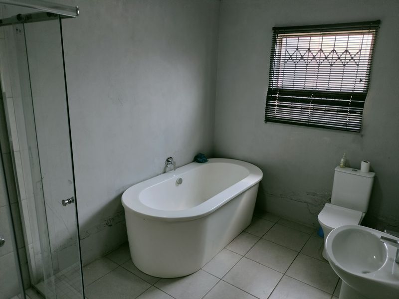 A breathtaking rental home - Photo 6