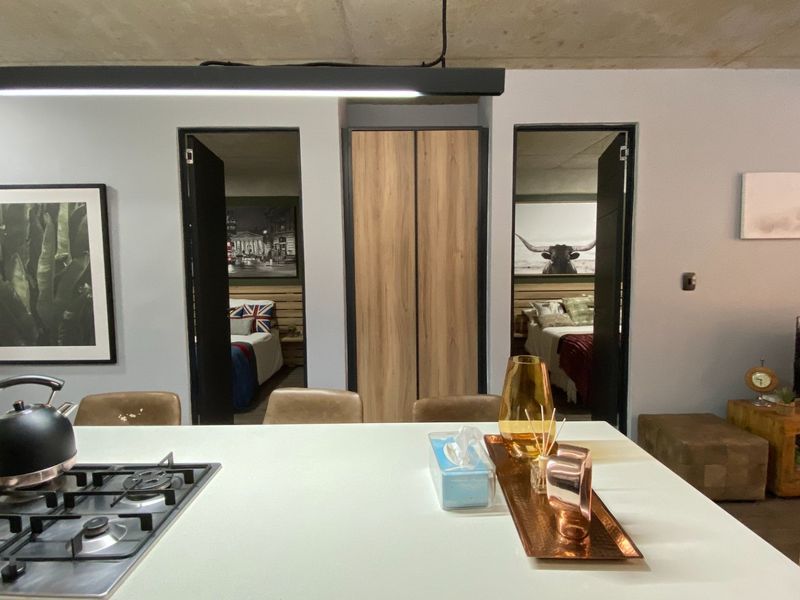 Ultra-Modern 2-Bedroom Apartment for Sale in Menlo Park – A Prime Investment Opportunity! - Photo 10