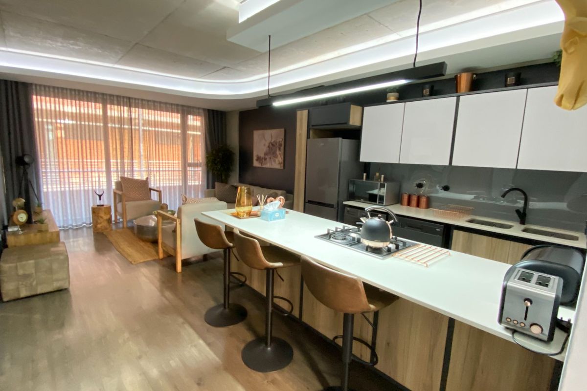 Ultra-Modern 2-Bedroom Apartment for Sale in Menlo Park – A Prime Investment Opportunity! - Photo 5