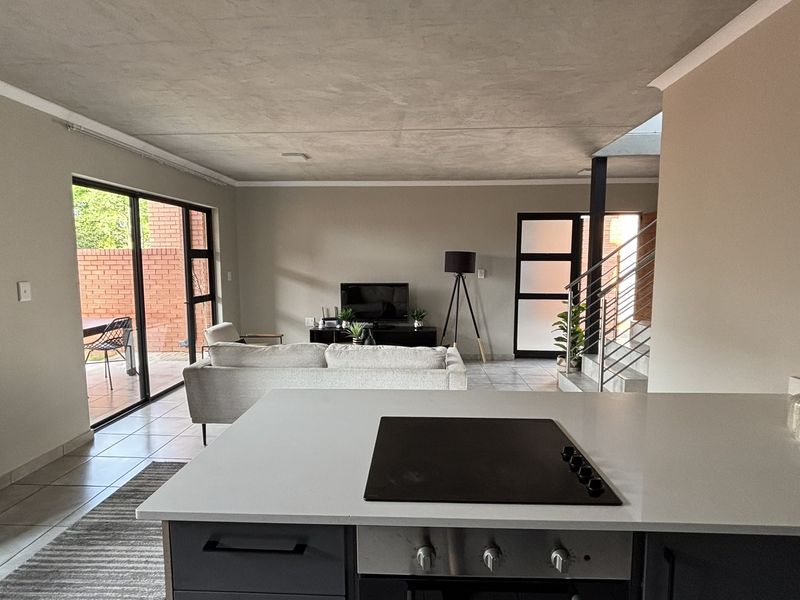 Modern 3 Bedroom family home on Offer! - Photo 9