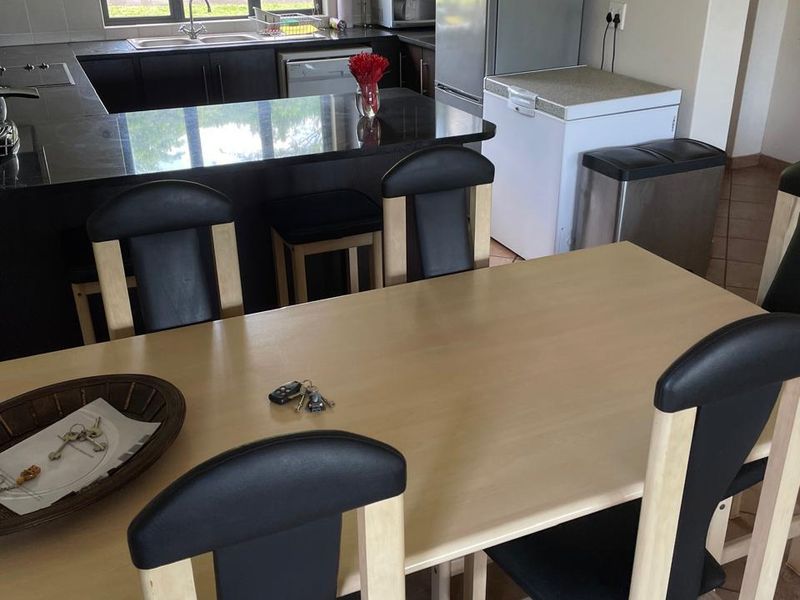 Stunning 3 Bedroom Freestanding Home In Beautiful Mtunzini For Rental - Photo 6