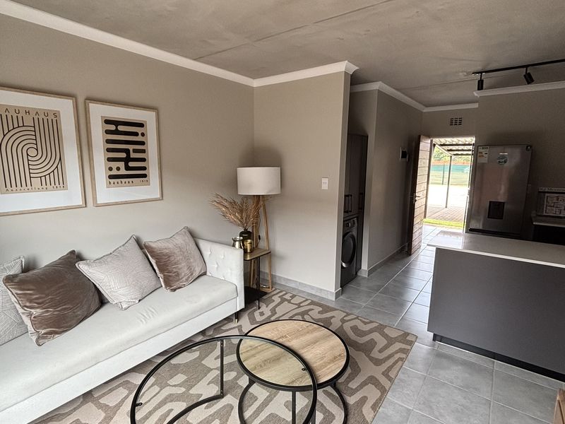 2 Bedroom Starter Home on Offer! - Photo 7