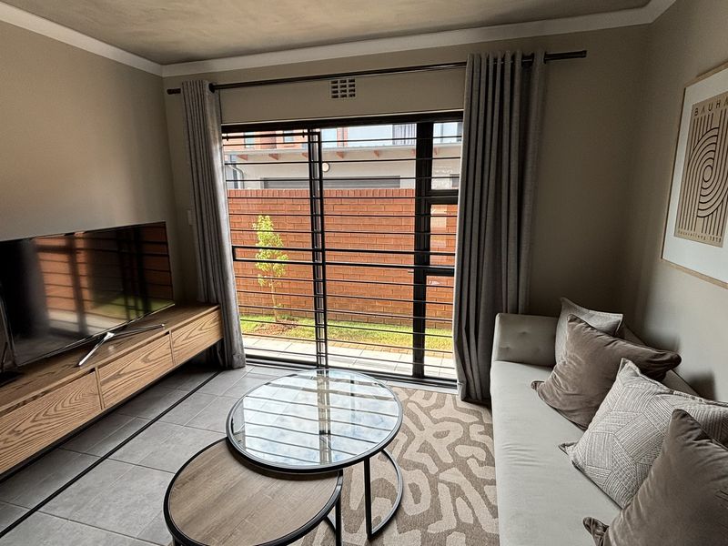 2 Bedroom Starter Home on Offer! - Photo 8