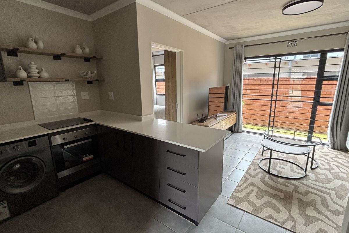 2 Bedroom Starter Home on Offer! - Photo 2