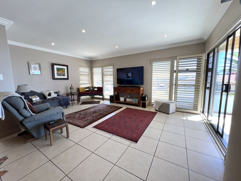 Low Maintenance Home with Sea Views in Wavecrest - Photo 10