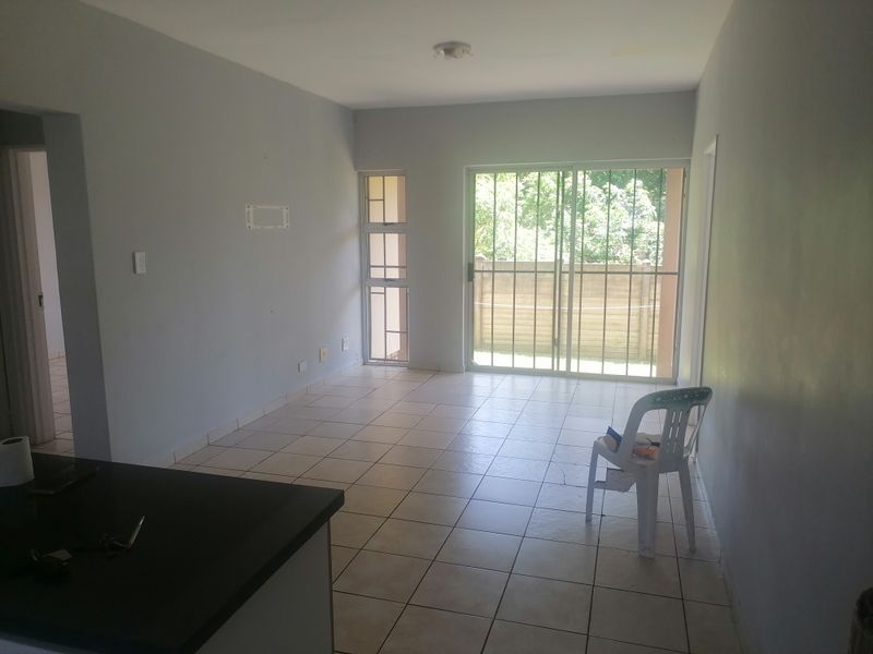 3 Bedroom Flat For Rental In Central Emp - Photo 2