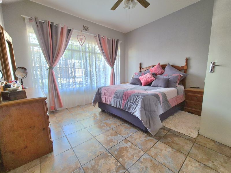 Apartment For Sale In Brakpan - Photo 6