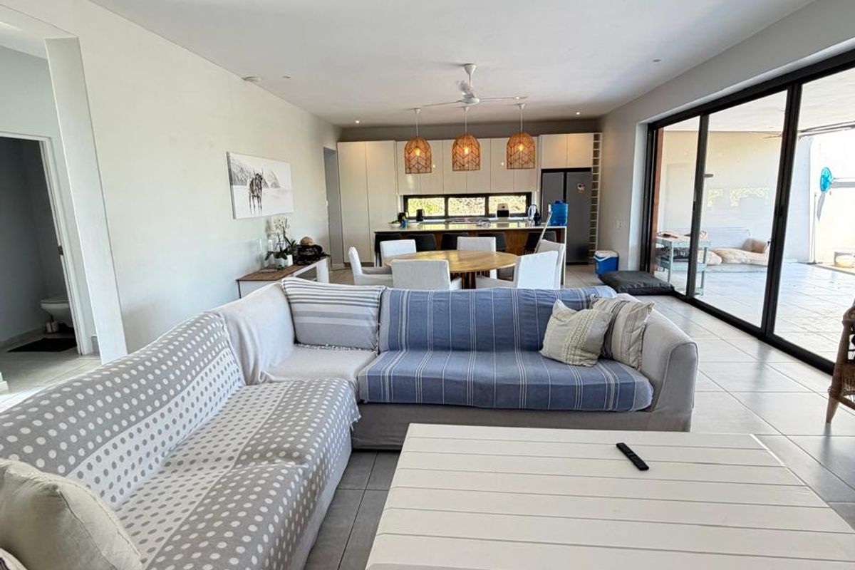 Refined Forest Living in Elaleni Coastal Forest Estate - Photo 4