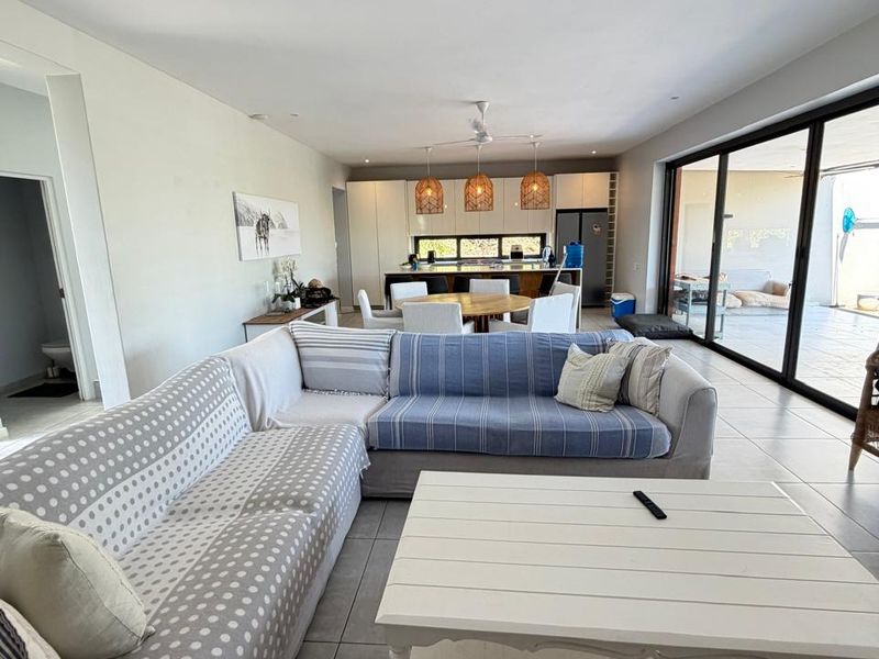 Refined Forest Living in Elaleni Coastal Forest Estate - Photo 4