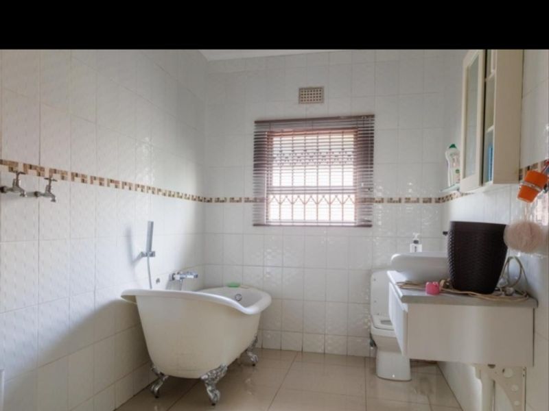 Smallholding For Sale In Springs - Photo 10