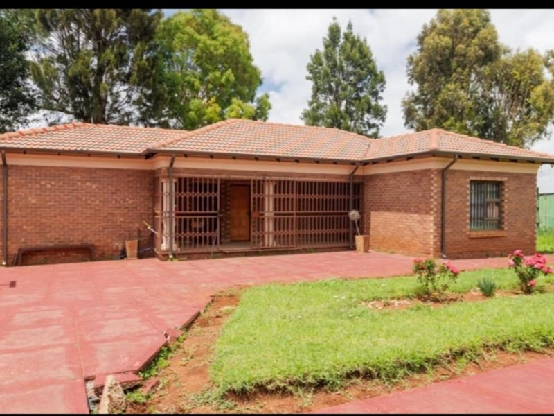 Smallholding For Sale In Springs - Photo 5