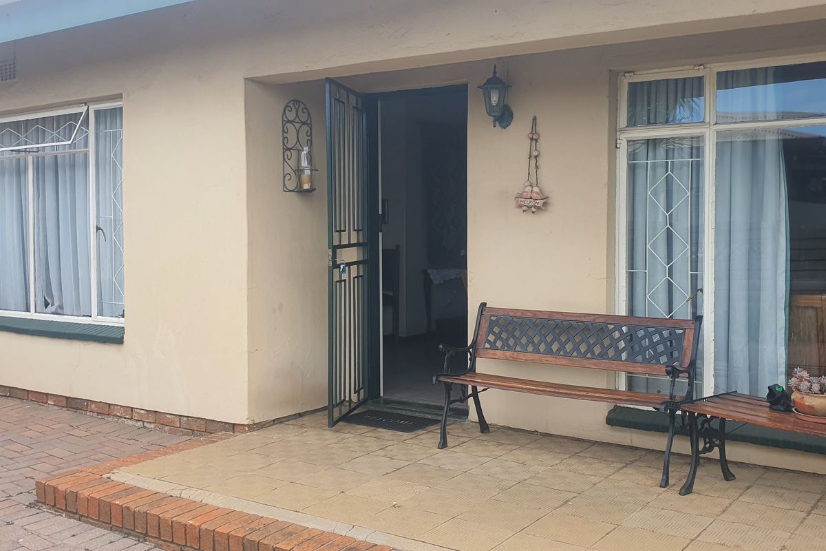 House Pending Sale In Heidelberg - Photo 5