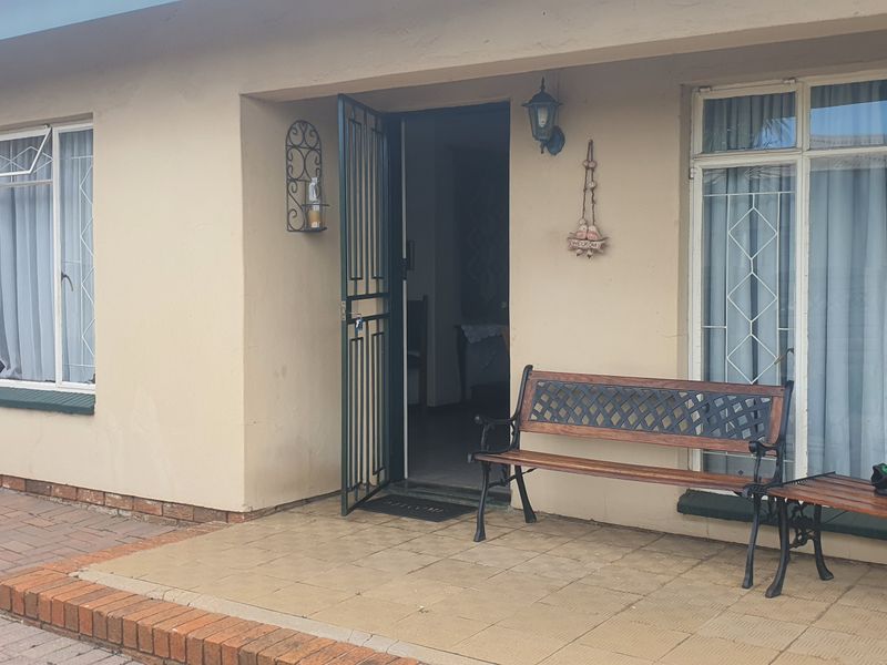 House Pending Sale In Heidelberg - Photo 5