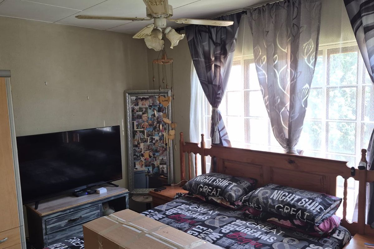 Looking for a first time buyer. Model park townhouse - Photo 5