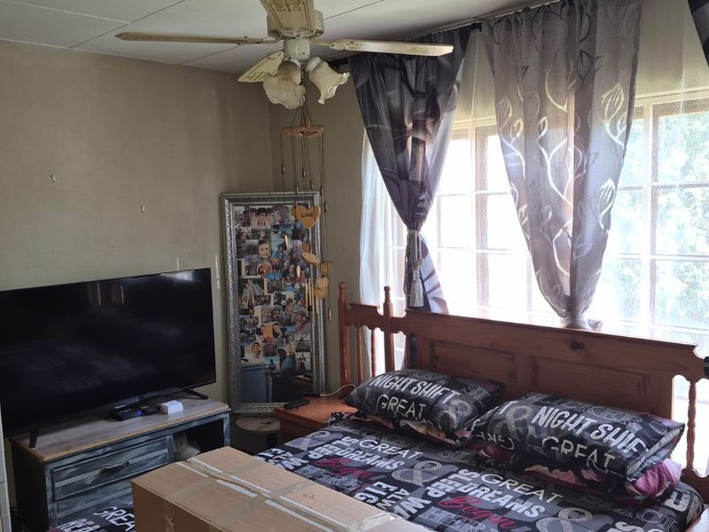 Looking for a first time buyer. Model park townhouse - Photo 5