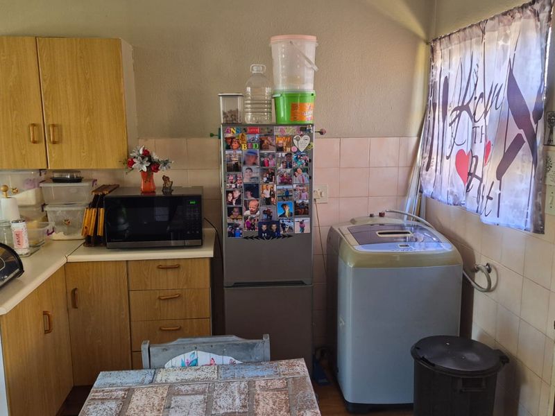 Looking for a first time buyer. Model park townhouse - Photo 10