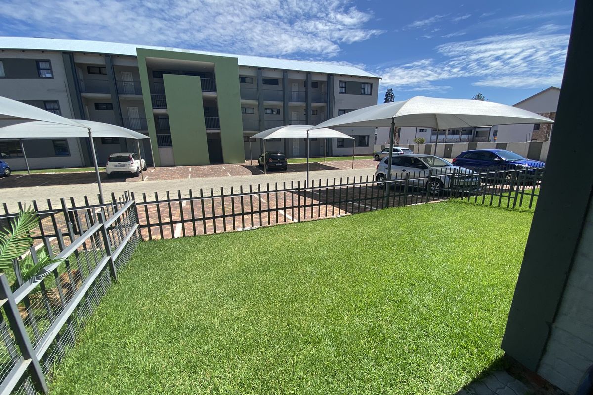 2 Bedroom Apartment For Sale in Rynfield - Photo 3