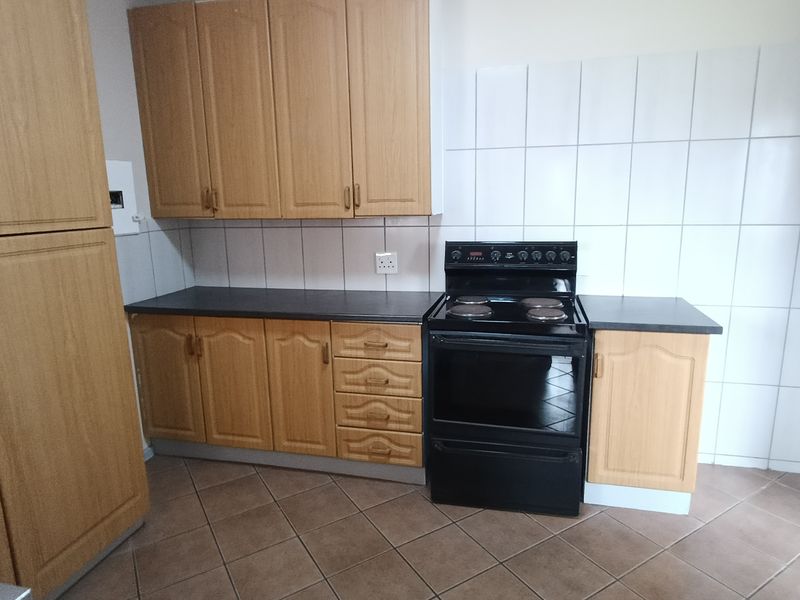 Recently renovated and ready to move in! - Photo 7