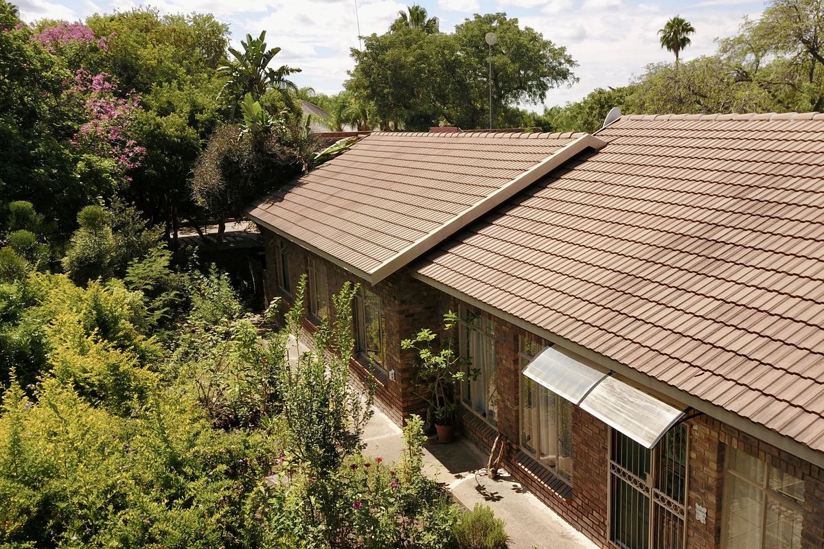 Immaculate & Picturette freestanding property for sale in Bela Bela - Photo 2