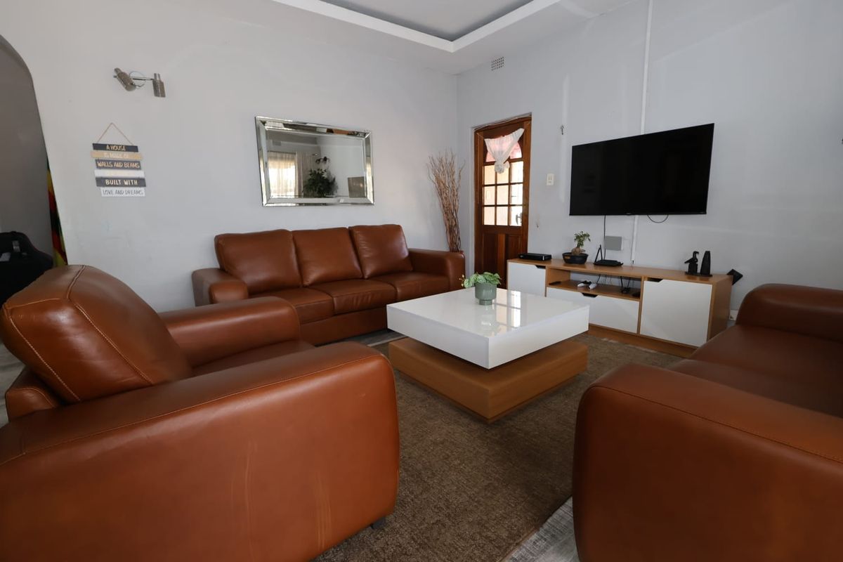 Spacious Family Home with Pool, Covered Patio & Flexible Living - Photo 3