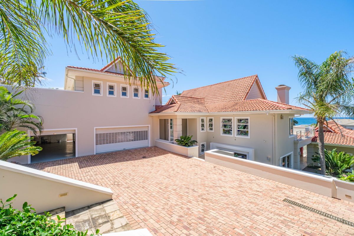 Prime Umhlanga Rocks Luxury with Endless B&B Potential - Photo 3